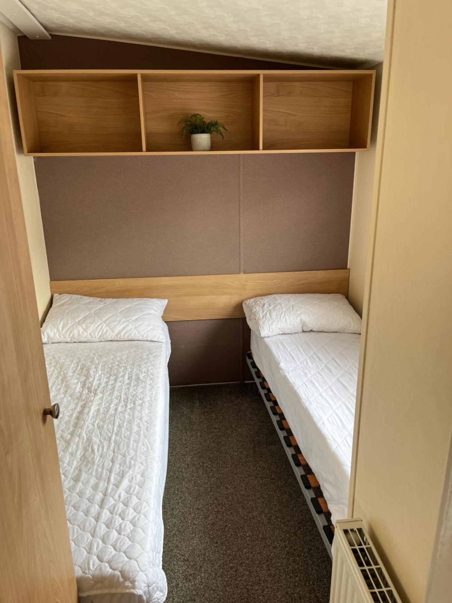 8 Berth Caravan Hotel Clacton-on-Sea Buitenkant foto